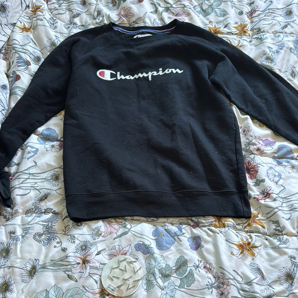 Champion Black Crewneck Sweater